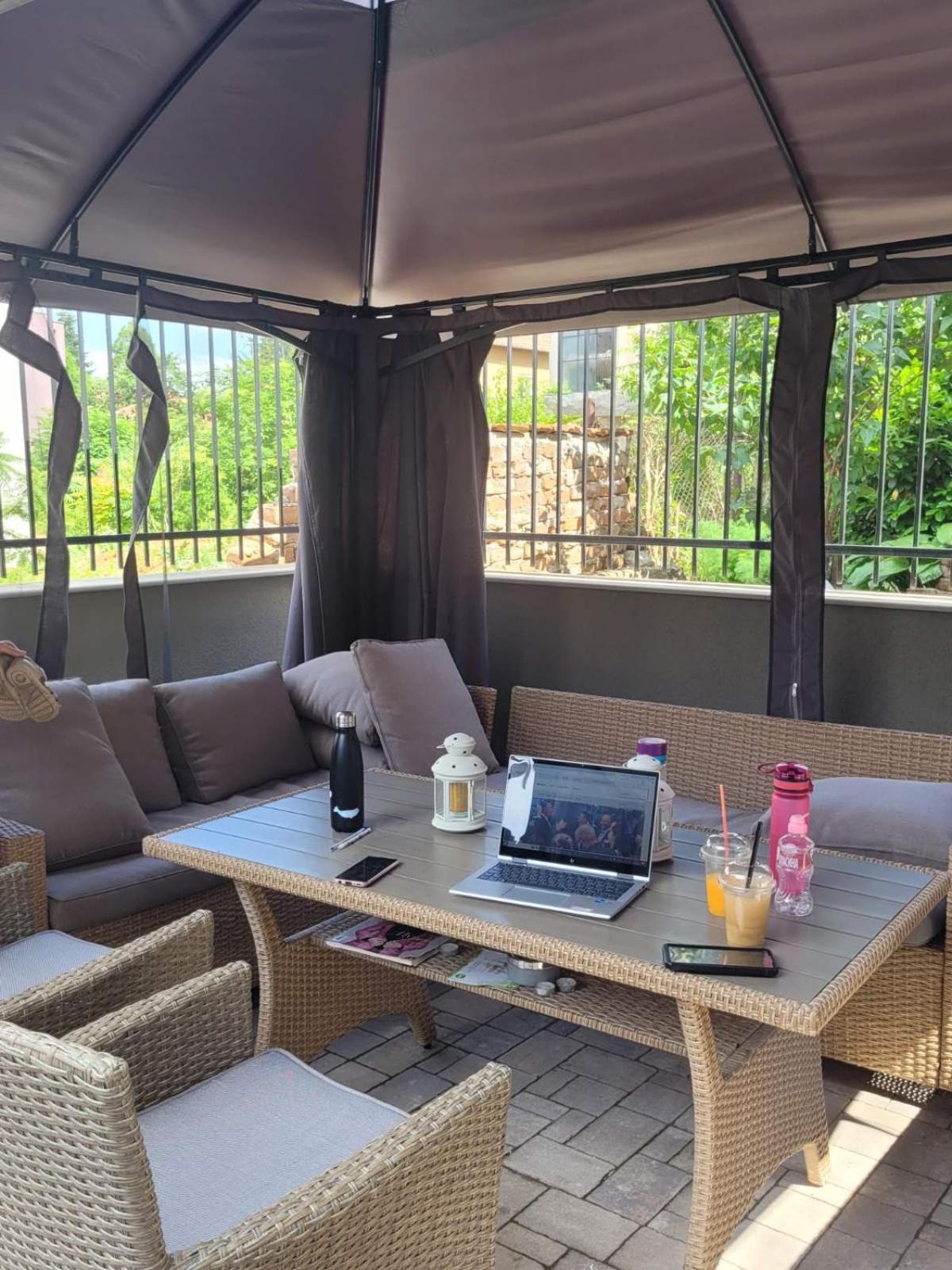 קיוסטנדיל The House - Central Boutique Apartments מראה חיצוני תמונה